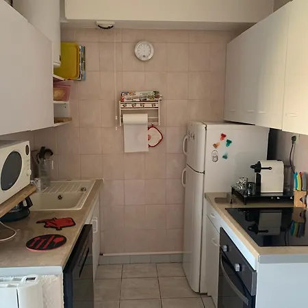 Bord De Apartment *
