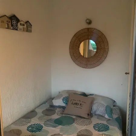 Bord De Apartment *